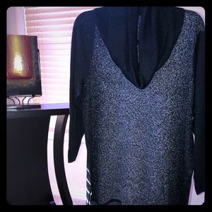 Plus Size Metallic Black Sweater w/ removable 🧣